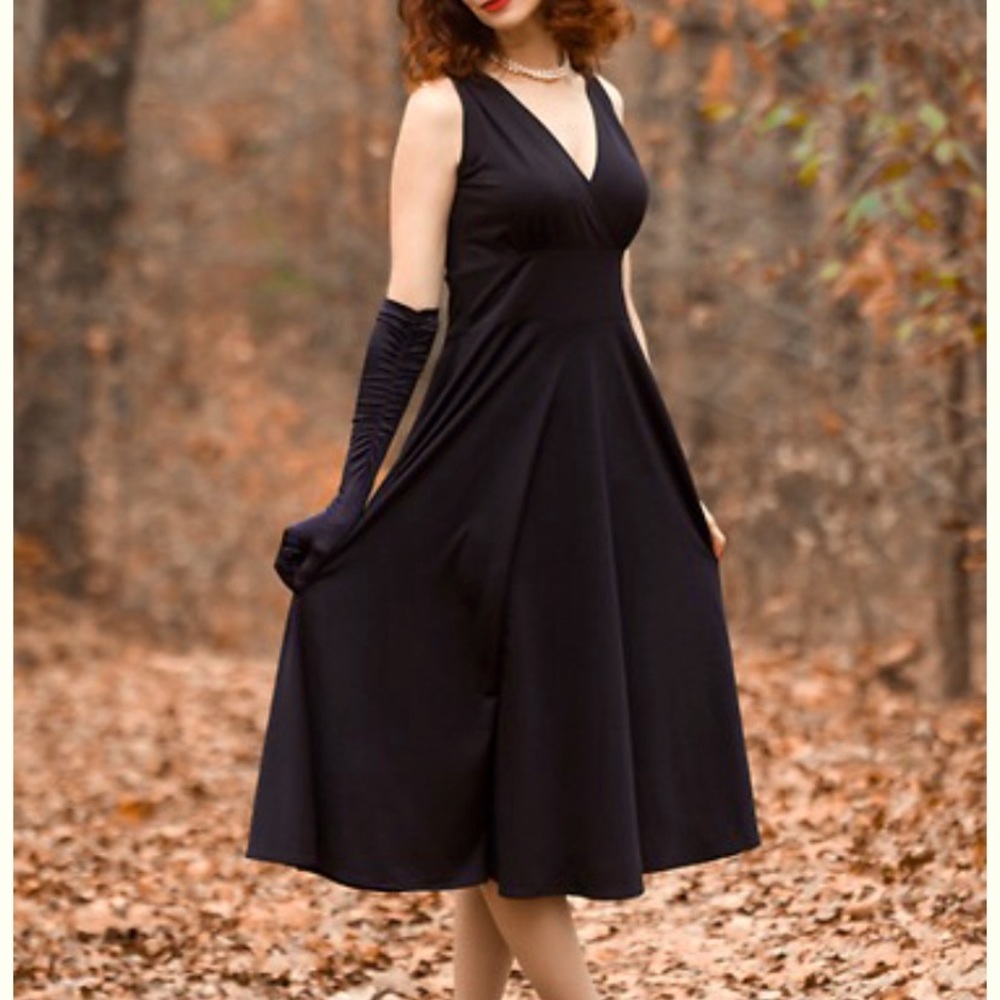 Abigail Dress, black. By Karina. Size 2X.